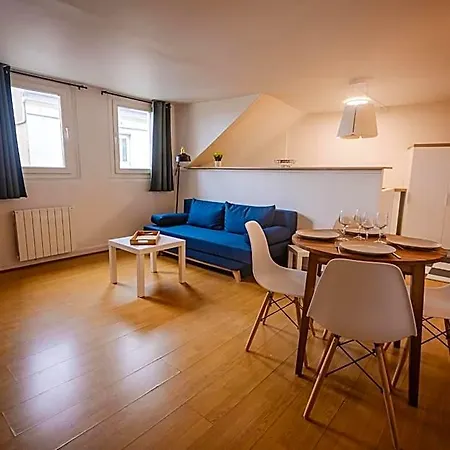 Hotel A Babord - A 300m, 4 Personnes, 3*